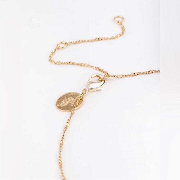 Real Gold Plated Single Freshwater Pearl Necklace - Picture 3 of 6